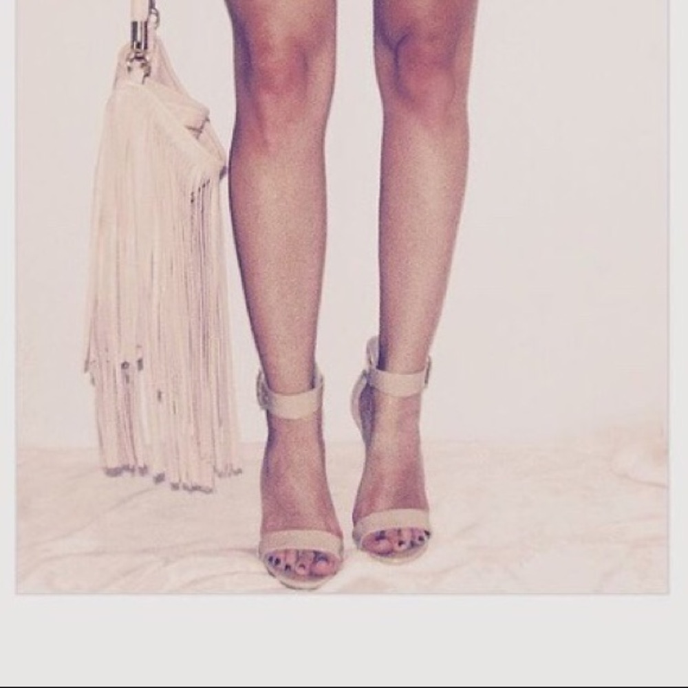 NUDE HEELS - Picture 7 of 7